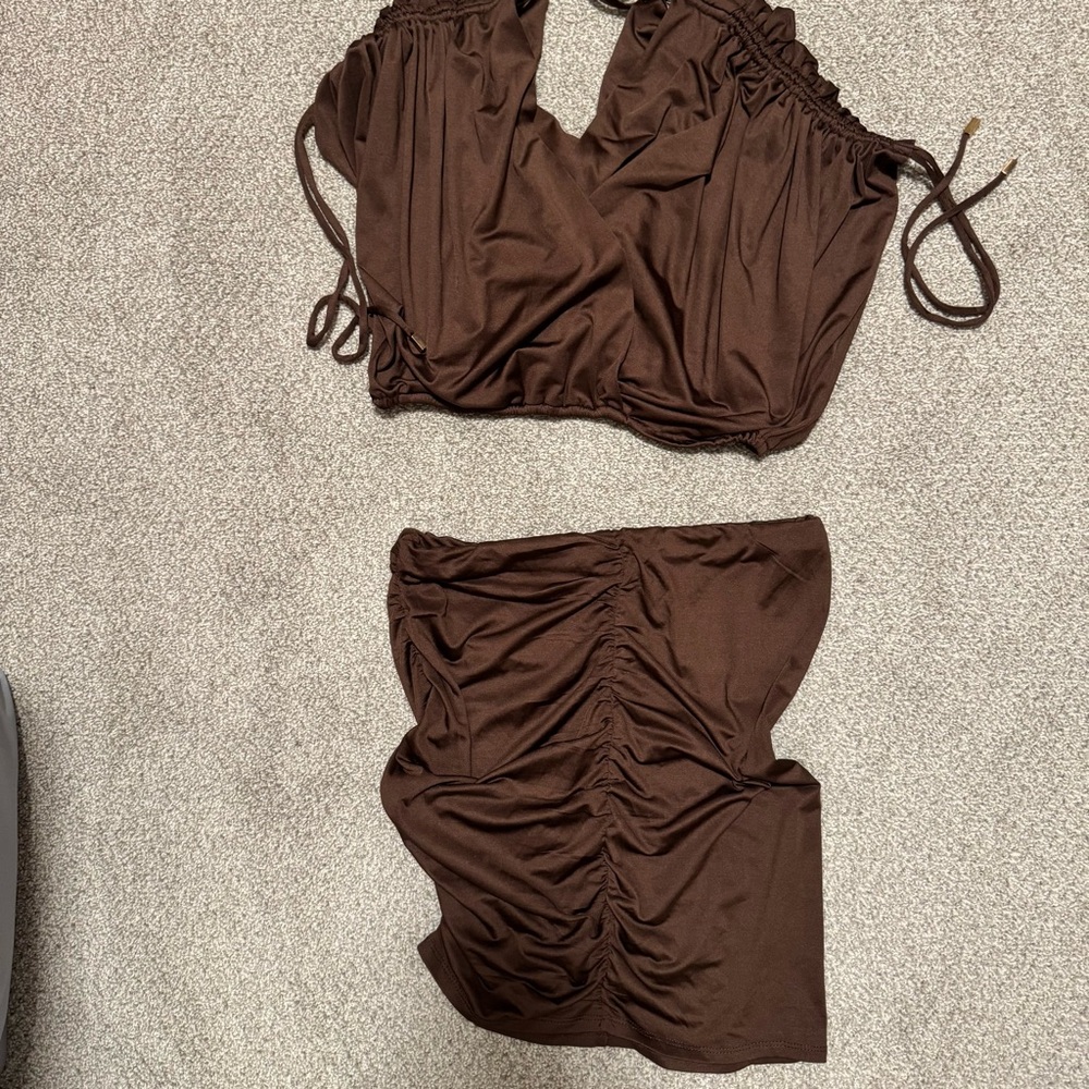 Two Piece Brown Set - Picture 4 of 7